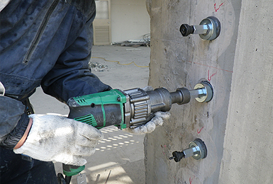 高ナット締めつけ