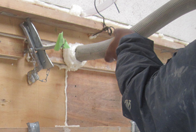 RC造耐震壁に注入