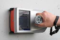 壁内の鉄筋探査 ストラクチャスキャンSIR-EZ